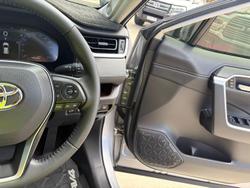 2025 Toyota RAV4 GXL