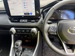 2025 Toyota RAV4 GXL