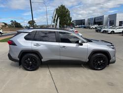 2025 Toyota RAV4 GXL