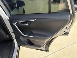 2025 Toyota RAV4 GXL