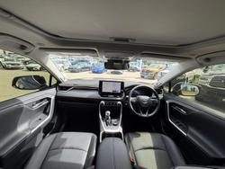 2025 Toyota RAV4 GXL