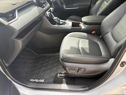 2025 Toyota RAV4 GXL