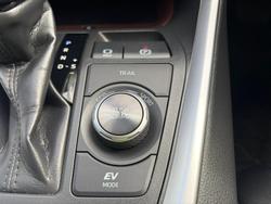 2025 Toyota RAV4 GXL