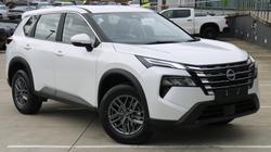 2026 Nissan X-TRAIL ST