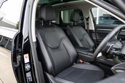 2025 GWM Haval H6 Vanta B01 Golden Black