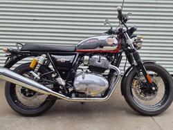 Royal Enfield Interceptor 650 Chrome