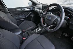 2018 Ford Focus ST-Line