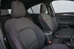 2018 Ford Focus ST-Line