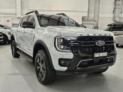 2025 Ford Ranger PHEV Stormtrak