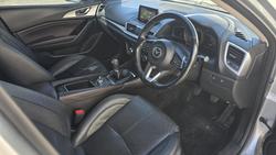 2017 Mazda 3 Touring