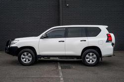 2023 Toyota Landcruiser Prado GX