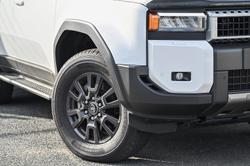 2024 Toyota Landcruiser Prado GXL GDJ251R 4X4 Dual Range Glacier White