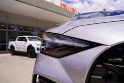 2025 Isuzu MU-X X-TERRAIN