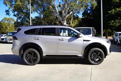 2025 Isuzu MU-X X-TERRAIN