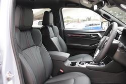 2026 Isuzu MU-X X-TERRAIN