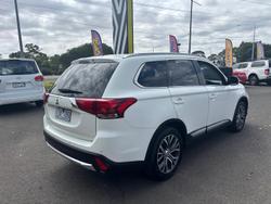 2015 Mitsubishi Outlander LS