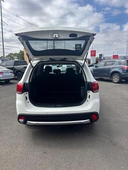 2015 Mitsubishi Outlander LS