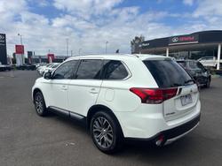 2015 Mitsubishi Outlander LS