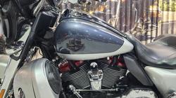 2019 HARLEY-DAVIDSON FLHXSE CVO STREET GLIDE
