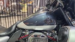 2019 HARLEY-DAVIDSON FLHXSE CVO STREET GLIDE