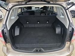 2014 Subaru Forester 2.5i