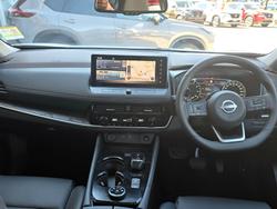 2025 Nissan X-TRAIL ST-L e-POWER