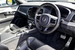 2020 Volvo XC90 T6 R-Design