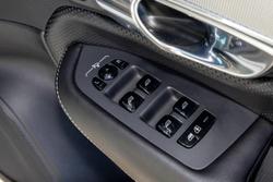 2020 Volvo XC90 T6 R-Design