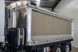 2025 Isuzu F Series FVY 260-300 AT R46