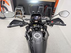 2025 Suzuki V-STROM 250SX (DS250RL) Black