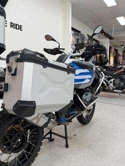 2018 BMW Motorrad R1200 GS ADVENTURE White