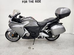 2010 Honda VFR1200F Silver