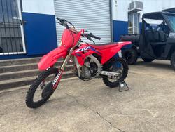2024 Honda CRF450R Red