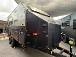 2025 Urban Caravans Skt Signature