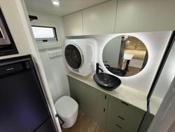 2025 Urban Caravans Skt Signature