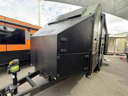 2025 Urban Caravans Skt Signature