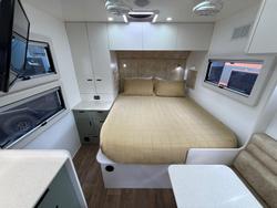 2025 Urban Caravans Skt Signature