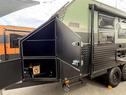 2025 Urban Caravans Skt Signature