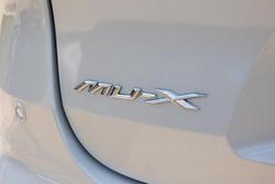 2025 Isuzu MU-X LS-T