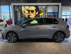 2026 Volkswagen Golf 110TSI R-Line