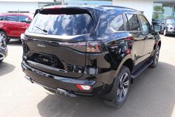 2025 Isuzu MU-X LS-T