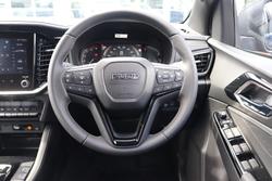 2025 Isuzu MU-X LS-T