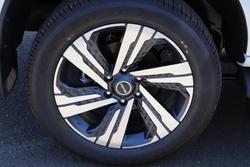 2025 Isuzu MU-X LS-T