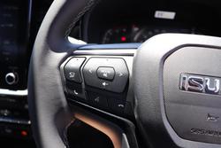 2025 Isuzu MU-X LS-T