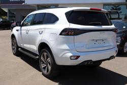 2025 Isuzu MU-X LS-T