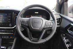 2025 Isuzu MU-X LS-T