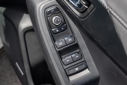 2025 Subaru Crosstrek 2.0S G6X MY24 AWD Crystal White