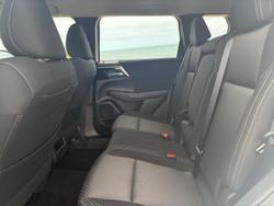 2024 Mitsubishi Outlander ES