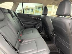 2022 Subaru Outback AWD Touring