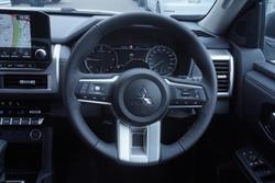 2025 Mitsubishi Triton GLS